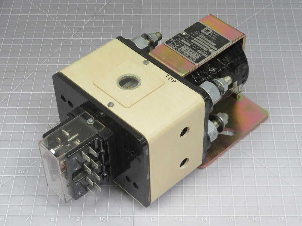 GM 36740111-04 DC CONTACTOR, 120V DC COIL VOLTAGE - CONTACTORS