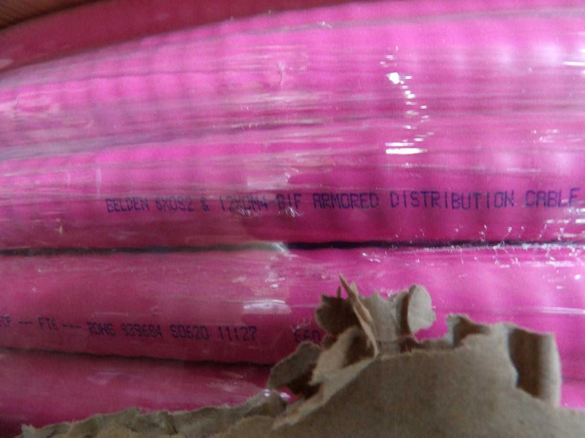 BELDEN FIEDH12AJ, OM4, 18 FIBERS (6 OS2, 12 OM4), STEEL ARMOR, 4700 MHZ.KM BW, 1346 FT LENGTH - FIBER OPTIC CABLE