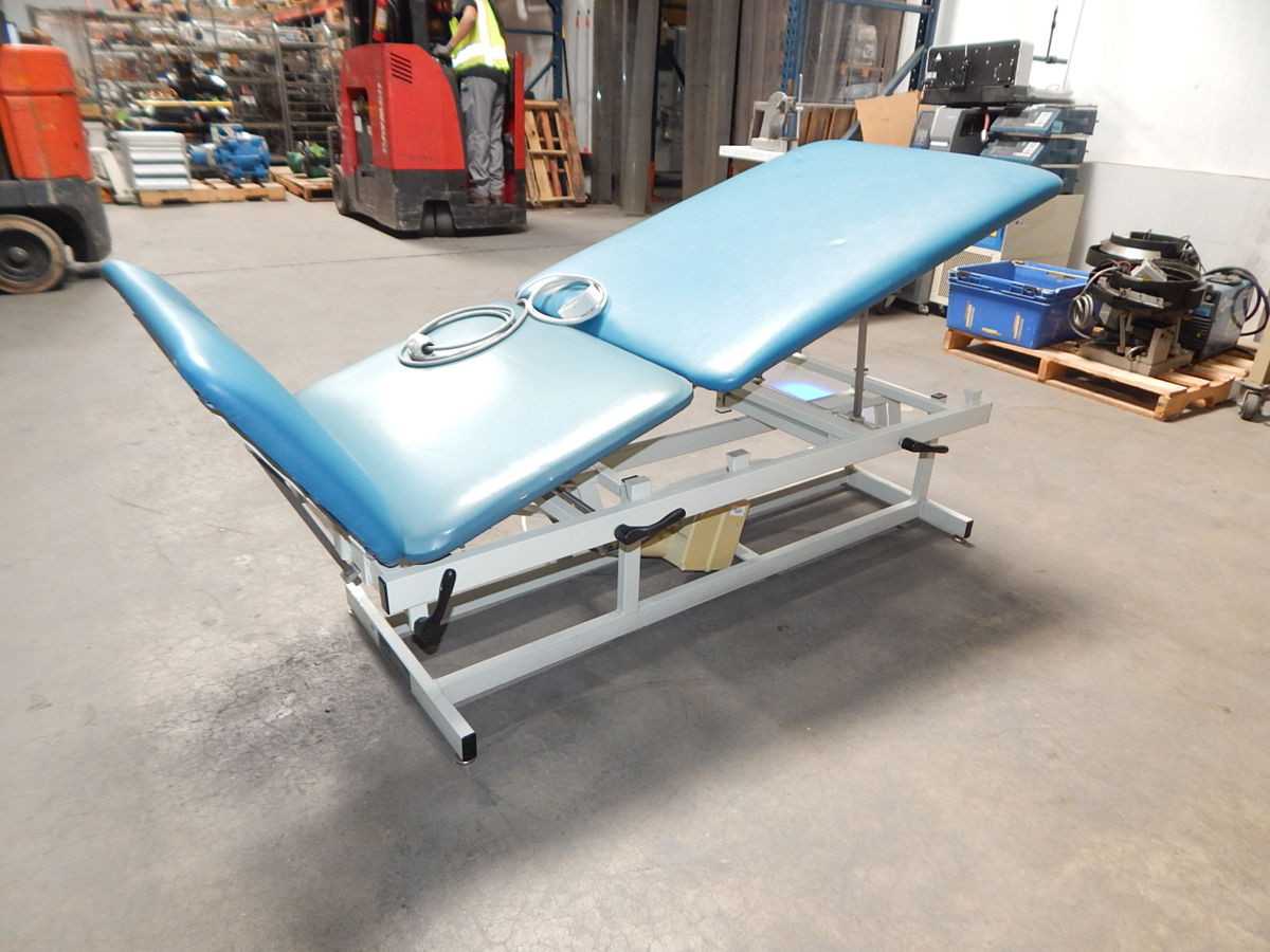 CHATTANOOGA TRE-DH3 TREATMENT TABLE - MISCELLANEOUS