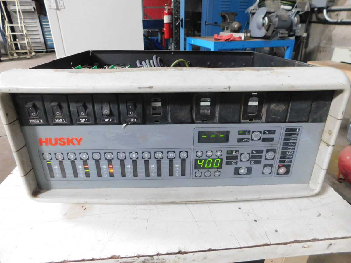 Husky GLC2K-H030D-06 Hot Runner Control M6653 - TEMPERATURE CONTROLLERS