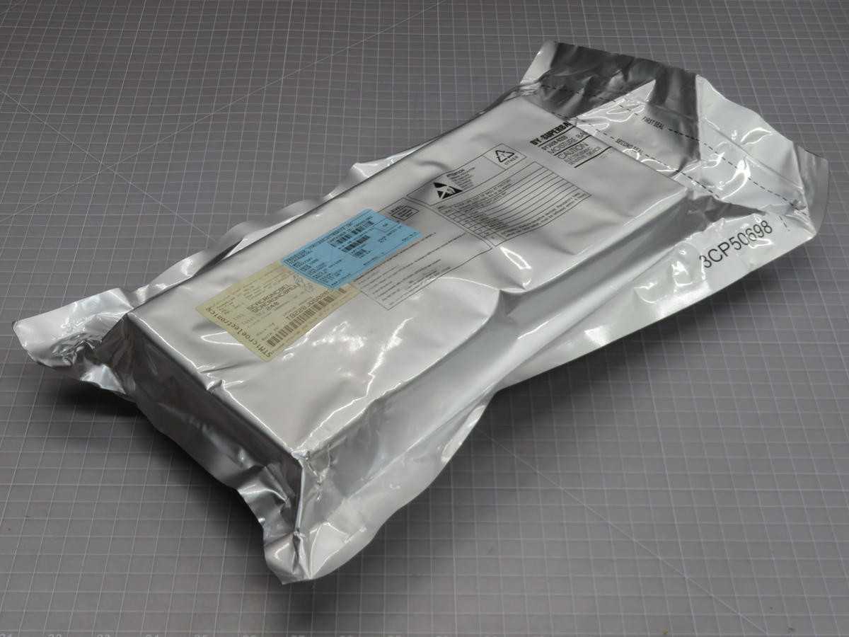 LOT OF 240 STMICRO ELECTRONICS SCACRONCOEL - ELECTRONIC COMPONENTS
