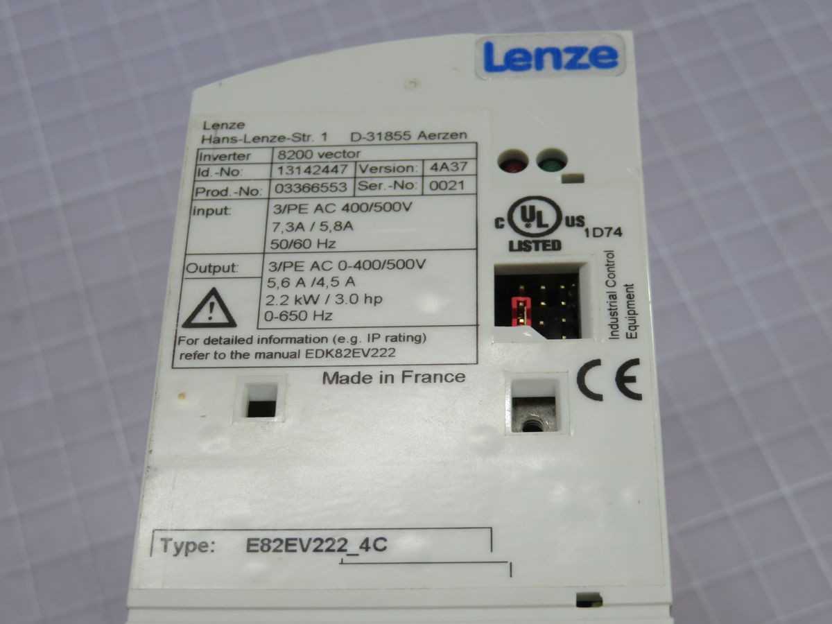 LENZE E82EV222_4C, INV, 2.2 KW POWER, 400-500 VAC VOLT, 5.6A/4.5A AMP, 0-500 HZ FREQ - MOTOR DRIVES