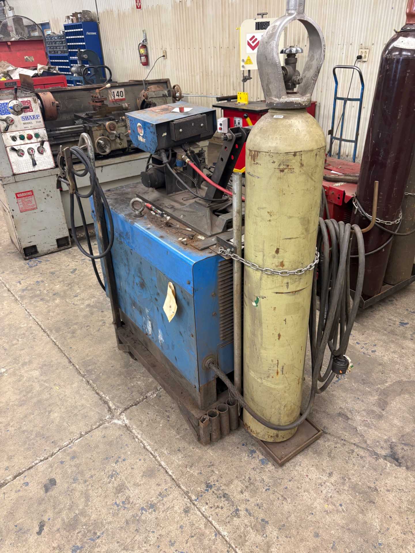 1990 Miller CP-250TS Welder 250A, 35V, 100% Duty Cycle, 3PH, 208/230/460V - ARC WELDERS