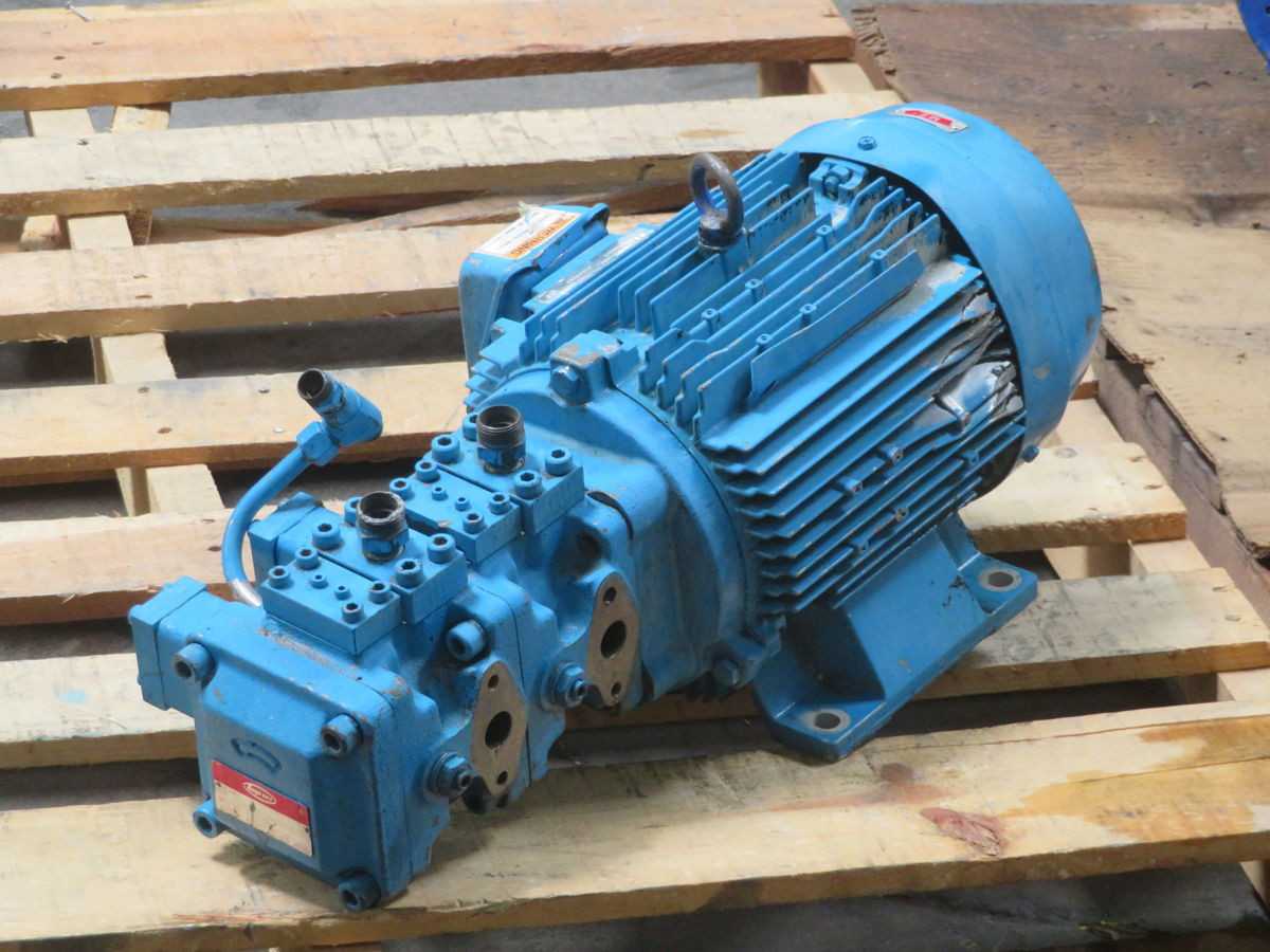 TOYO-OKI HVP-VCC1-26-26A2A2-B DOUBLE VANE PUMP W MOTOR T263357 - HYDRAULIC VANE PUMP
