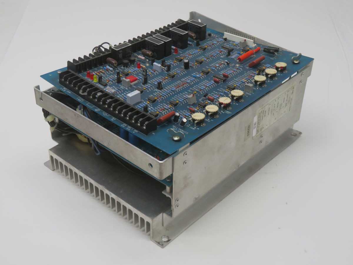 MELLTRONICS RG262-8000 REGENERATIVE DC MOTOR SPEED CONTROLLER T269132 - MOTOR DRIVES
