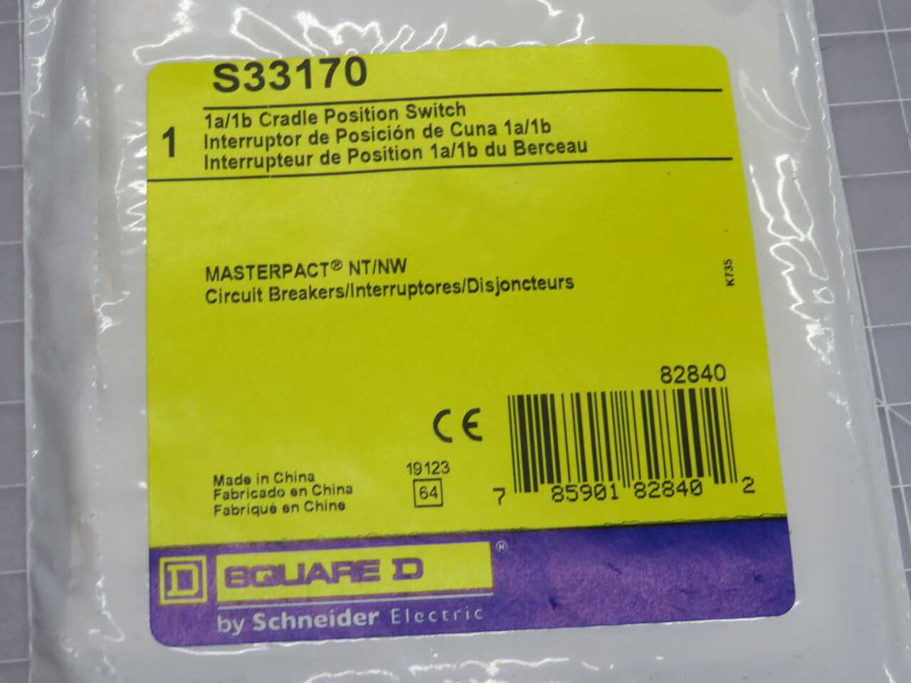 Lot of 155 Square D S33170 Circuit Breaker Accessory - CIRCUIT BREAKERS