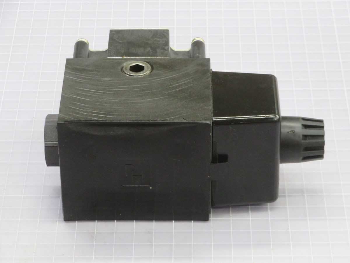 PARKER D3W1ENYC5-30 DIRECTIONAL CONTROL VALVE T263009 - HYDRAULIC DIRECTIONAL CONTROL VALVE