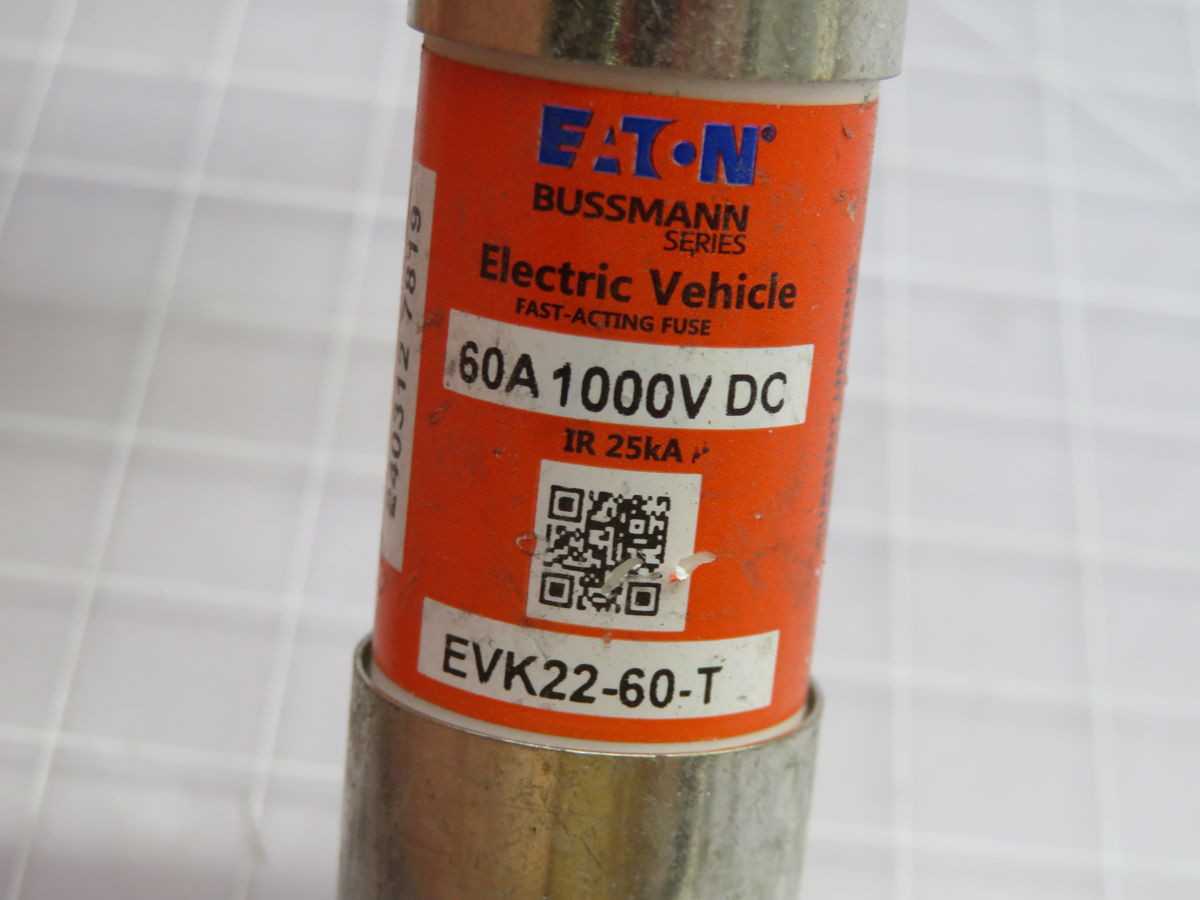 LOT OF 50 EATON EVK22-60-T FAST-ACTING FUSE T262941 - FUSES
