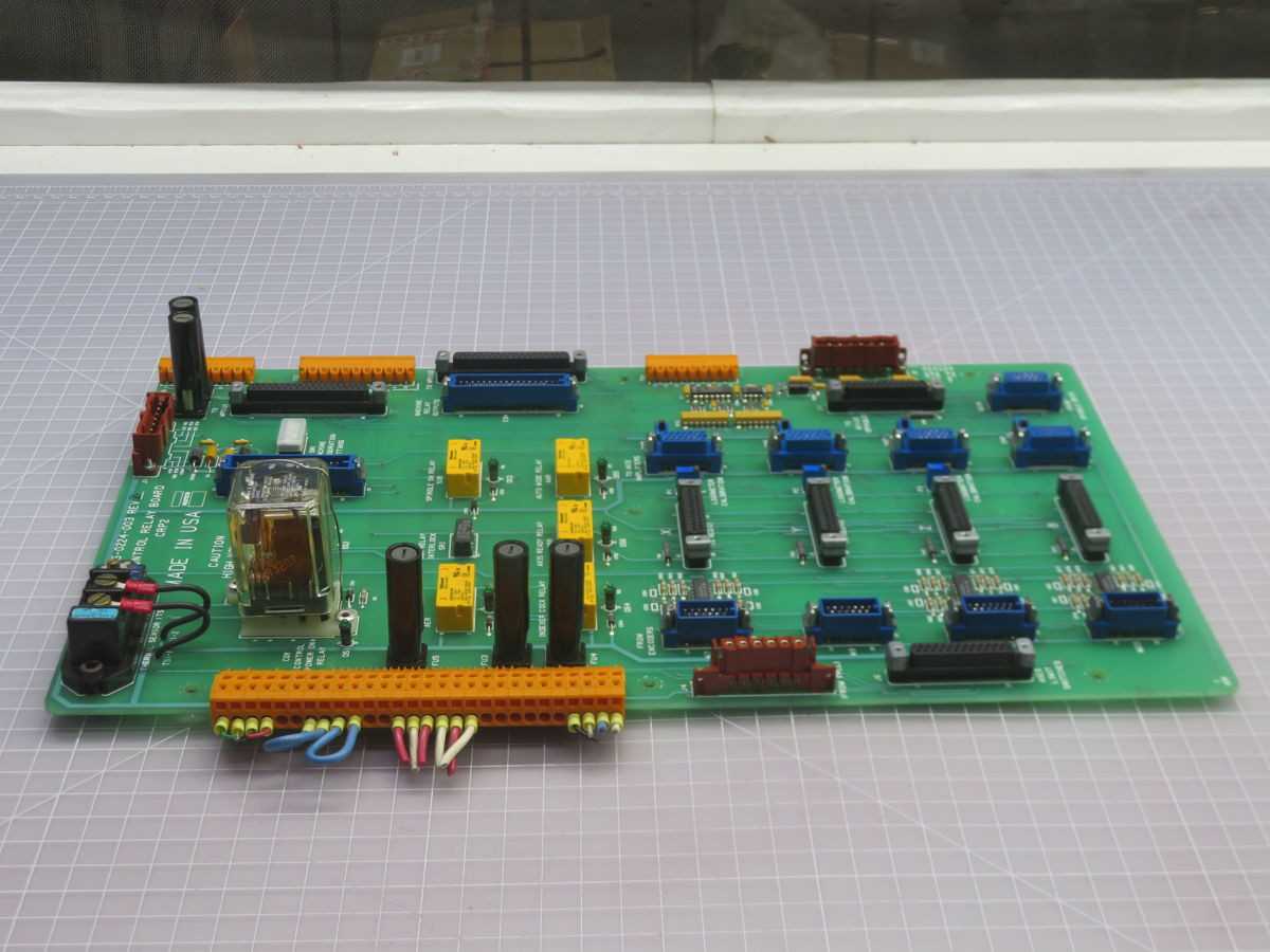 HURCO 415-0024-003 CONTROL RELAY CIRCUIT BOARD T266040 - CONTROL RELAY