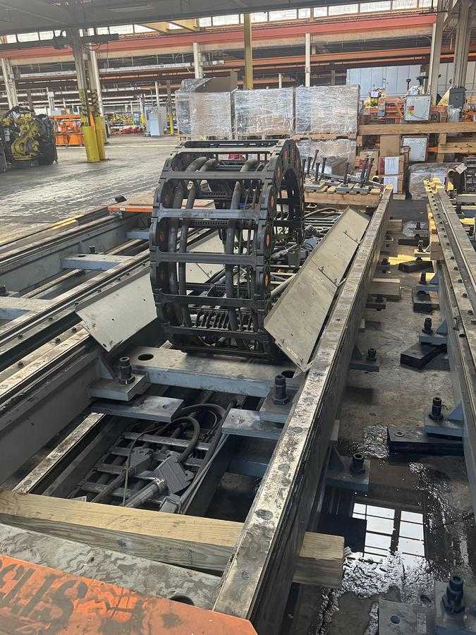 FANUC GEN VI RTU HEAVY-DUTY LINEAR MOTION SYSTEM, 19'9", AC SERVO MOTOR, RACK & PINION - INDUSTRIAL ROBOTS