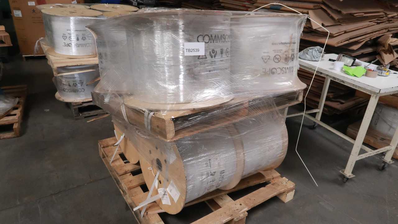Commscope 7-1595156-5 Single Mode Fiber Optic Cable, 1 Fiber Count, 30000 m Length, 8 Rolls - FIBER OPTIC CABLE