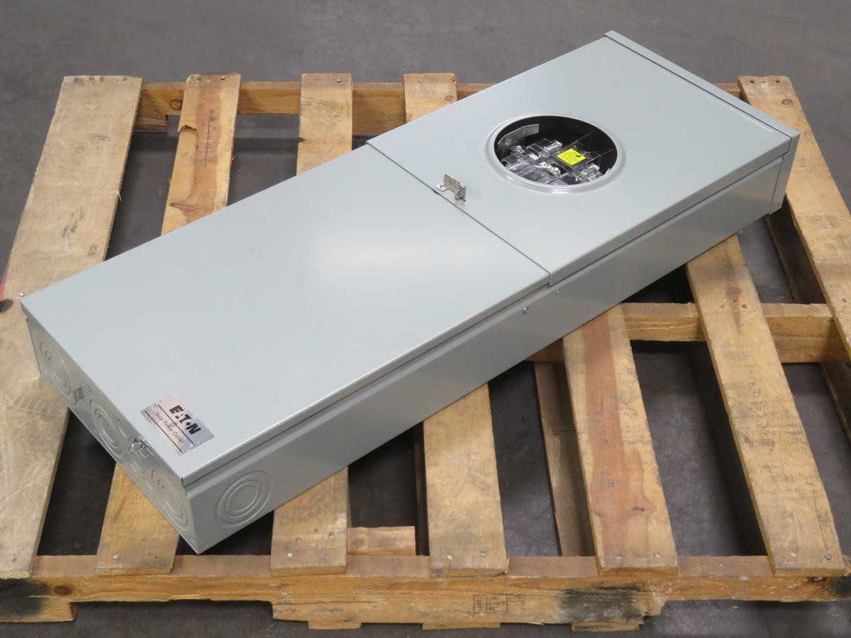 EATON MBX2040PV200BTS CIRCUIT BREAKERS, 2 POLE, 120/240 VAC, 200 A CURRENT, 10 KA INTERRUPTING RATING - CIRCUIT BREAKERS