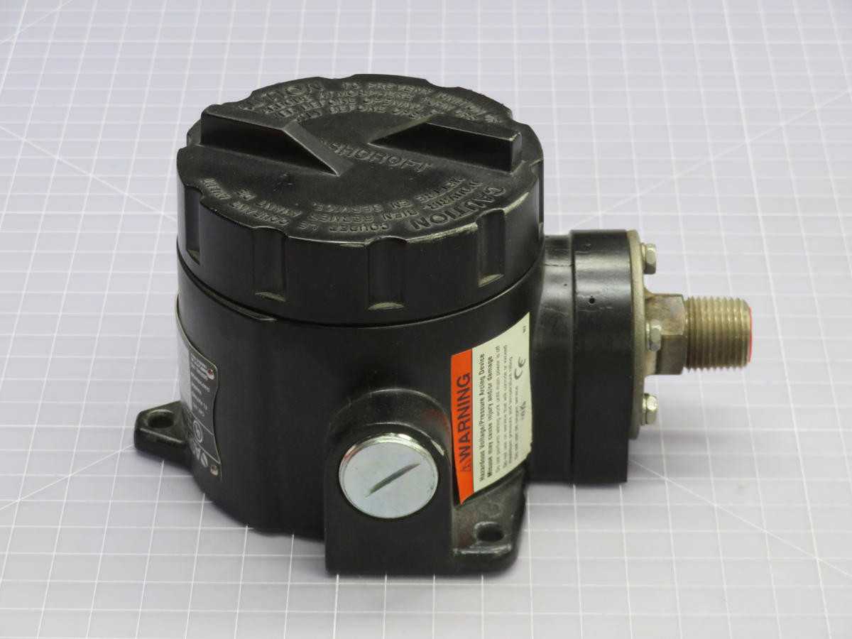 Ashcroft B761P X05 Pressure Switch T232975 - Reliable Pressure Control Solution - SWITCHES