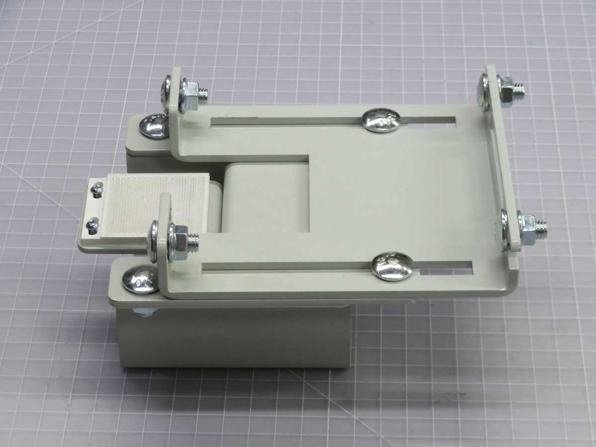 SICK RAY10-AB4CBLA00 PHOTOELECTRIC SWITCH T261370 - SENSORS