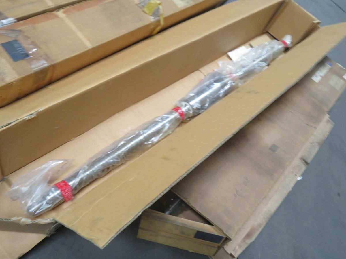 THK YM9134525A CNC LINEAR SLIDE RAILS - LINEAR GUIDE
