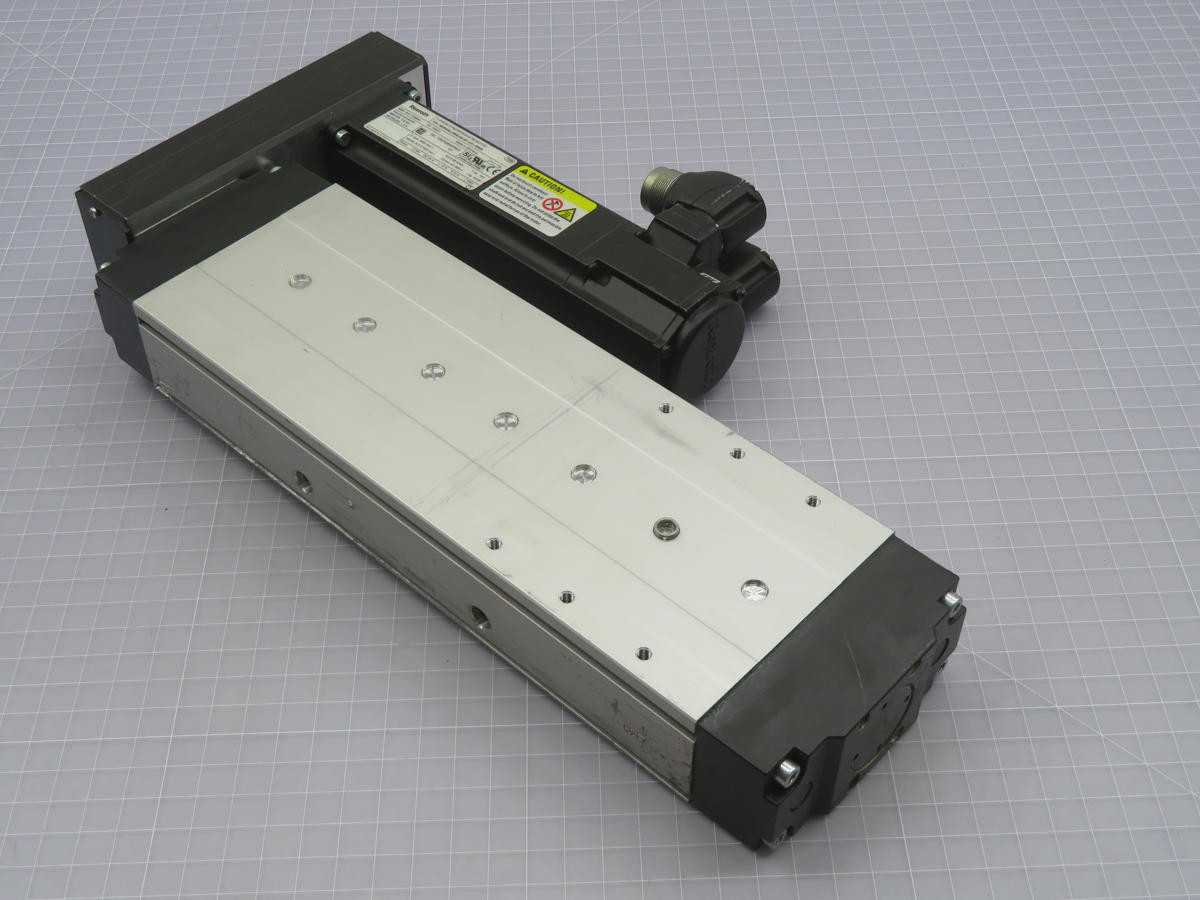 REXROTH, R911308684 CKK-110-NN-1 3-PHASE, SERVO MOTORS, 10.5NM TORQUE, 3000 RPM SPEED - SERVO