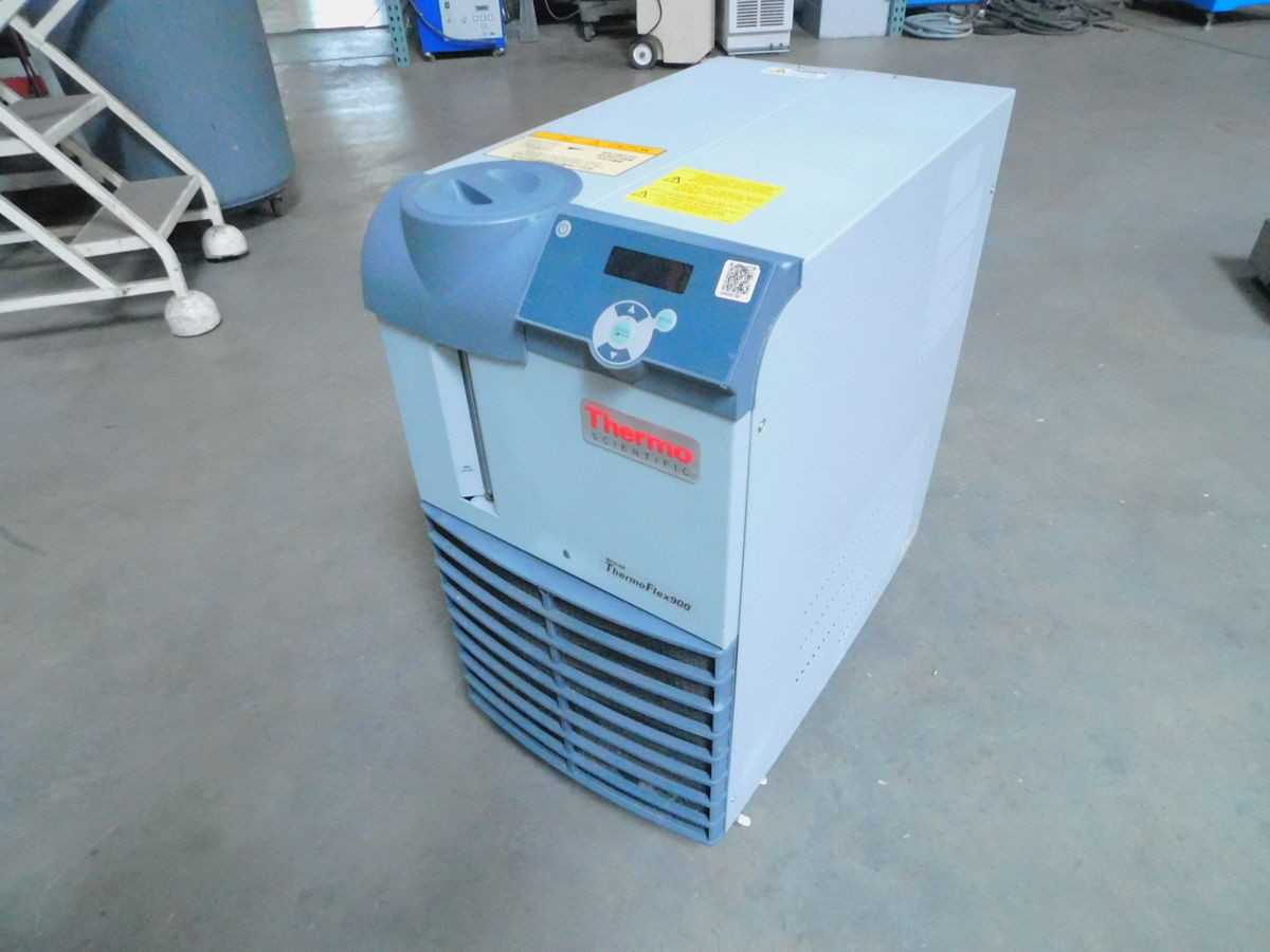 Thermo Scientific Thermoflex900 Chiller, 900W Cooling, 5-40C Temp, 14.7L/Min Flow - CHILLERS
