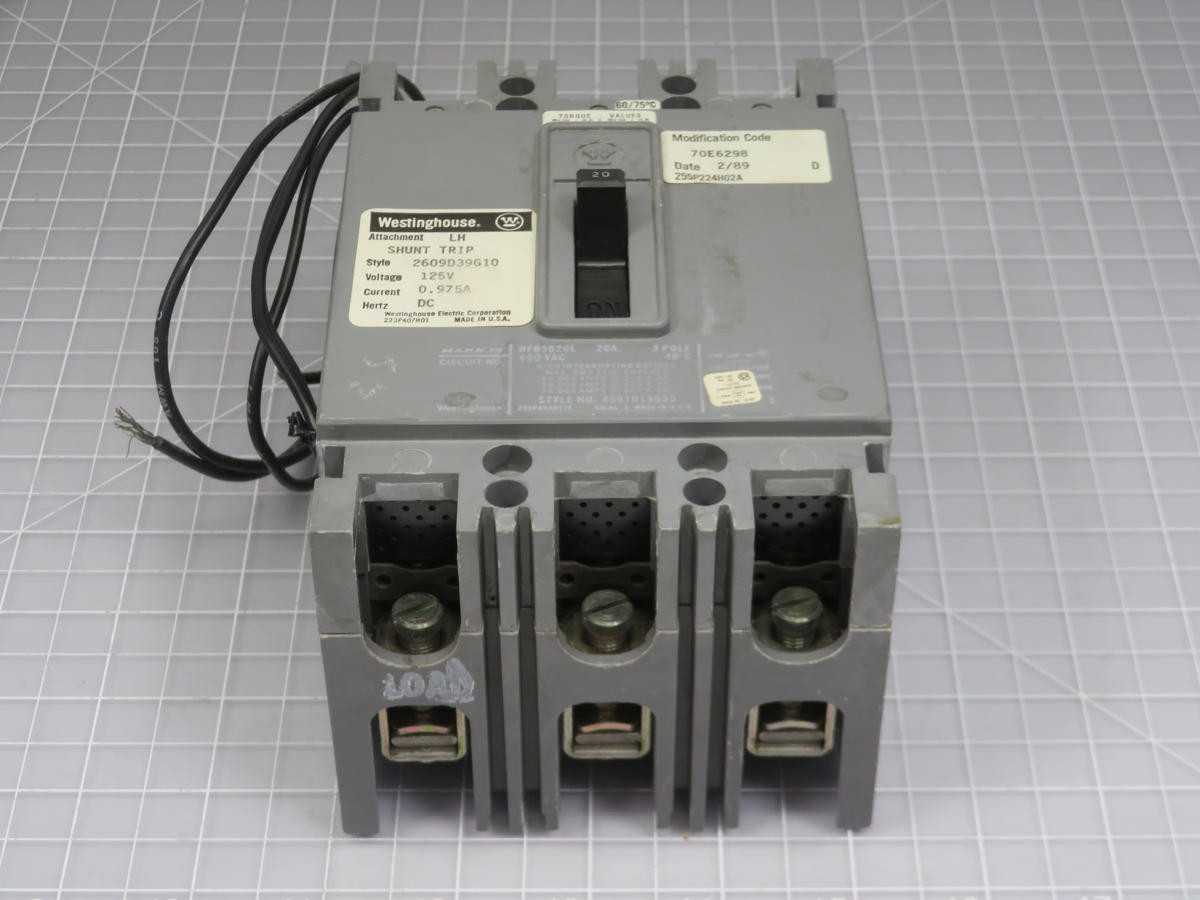 WESTINGHOUSE 2609D39G10 CB, 3-POLE, 20A RATING, 600V VOLTAGE, 18 KAIC INT. RATING - CIRCUIT BREAKERS