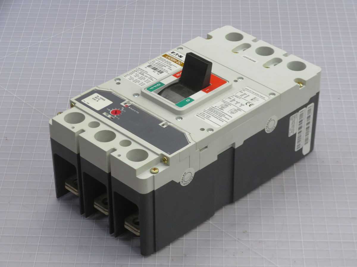 Eaton L630H-DC LGHDC3300FAW EV Guard Solar Molded Case LG Circuit Breaker 300 A - CIRCUIT BREAKERS