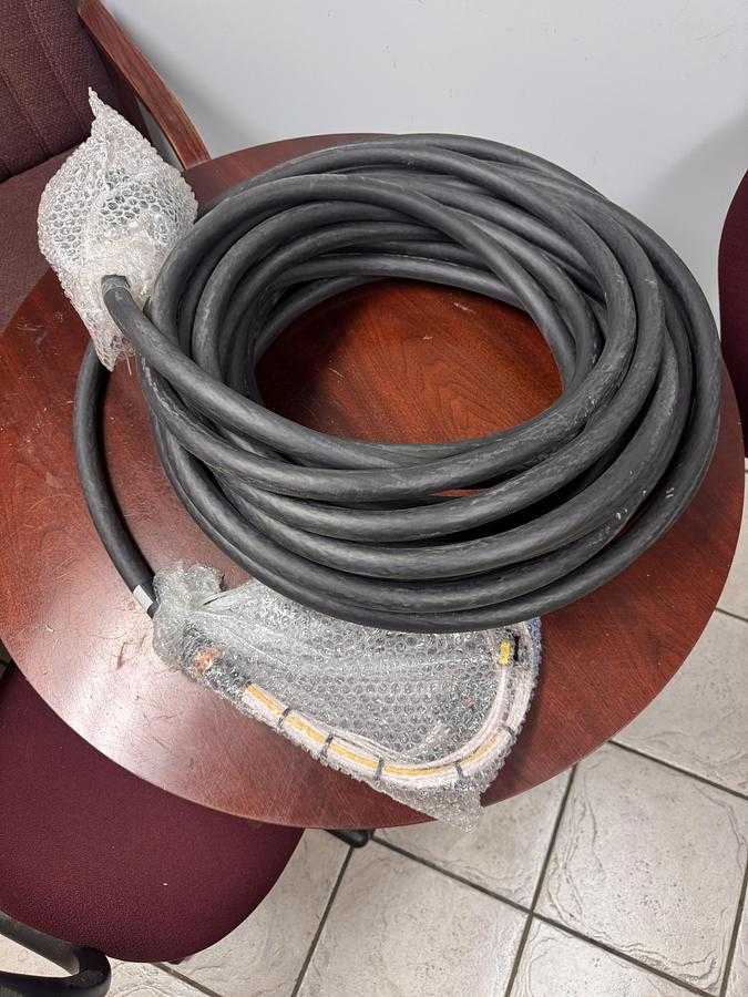 KUKA 00-354-348 ROBOT CABLE, 30M, XD20/XD30, INDUSTRIAL AUTOMATION, NO YEAR AVAILABLE - CORDSET CABLES