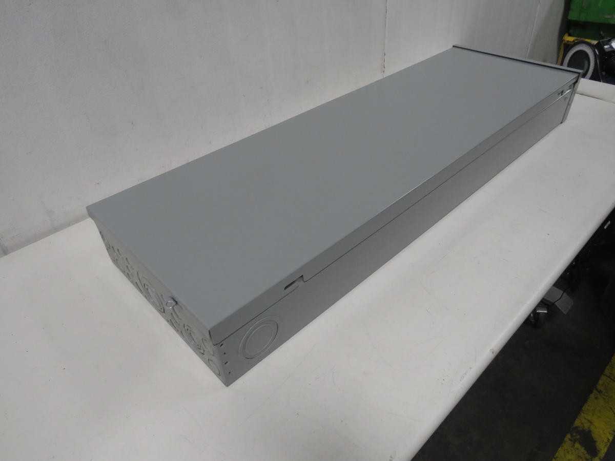 EATON BR4242B25R LOAD CENTER, 225A, 120/240V, 1PH, AL BUS, 42 CCT, 3 WIRE, 10 KAIC IR, NEMA 3R - CIRCUIT BREAKERS