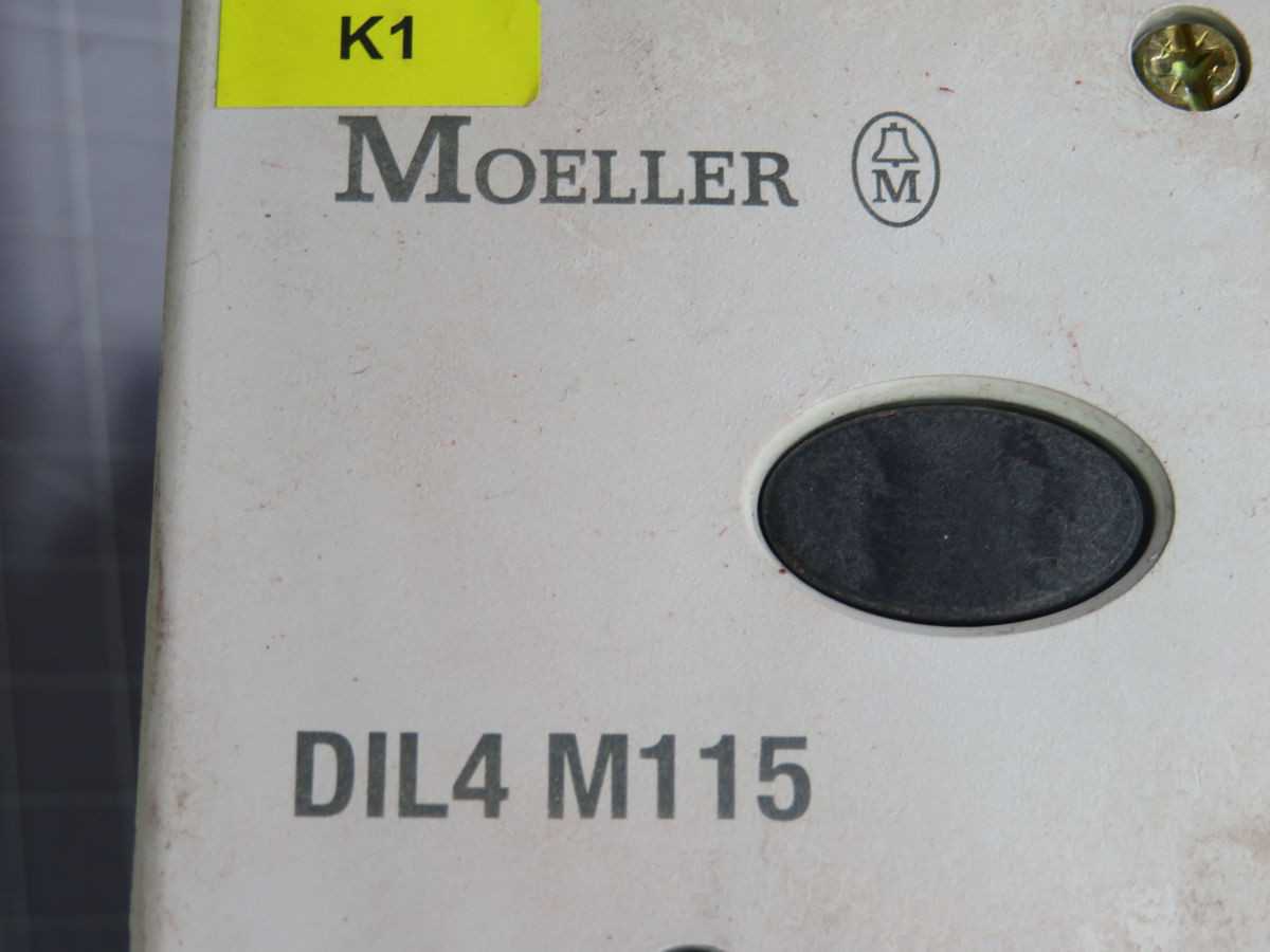 Moeller Dil 4M115 Contactor, 3-Pole, 230V AC Coil, 55kW Power, 115A Current, 1 NO 1 NC - DC CONTACTOR