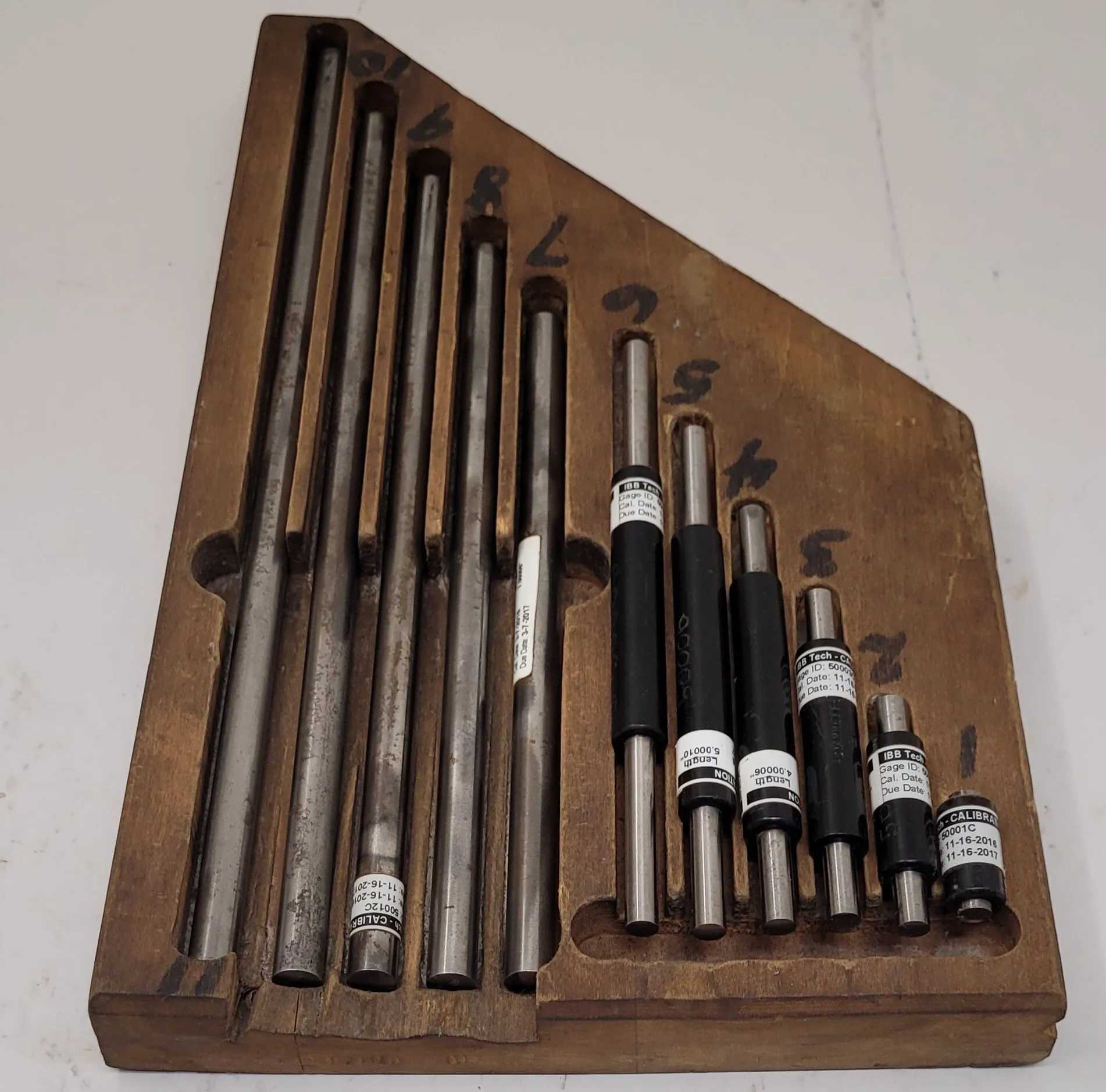 STARRETT MEASURING ROD SET, 1-11" RANGE, ROUND END, 11 PIECES FOR S436M MICROMETER SET - MACHINE TOOLING
