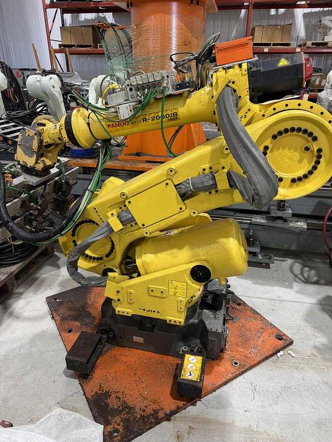 2013 FANUC R-2000IB/165F ARTICULATED ROBOT, 165KG PAYLOAD, 2655MM REACH, R-30IB CONTROLLER - ARTICULATED ROBOTS