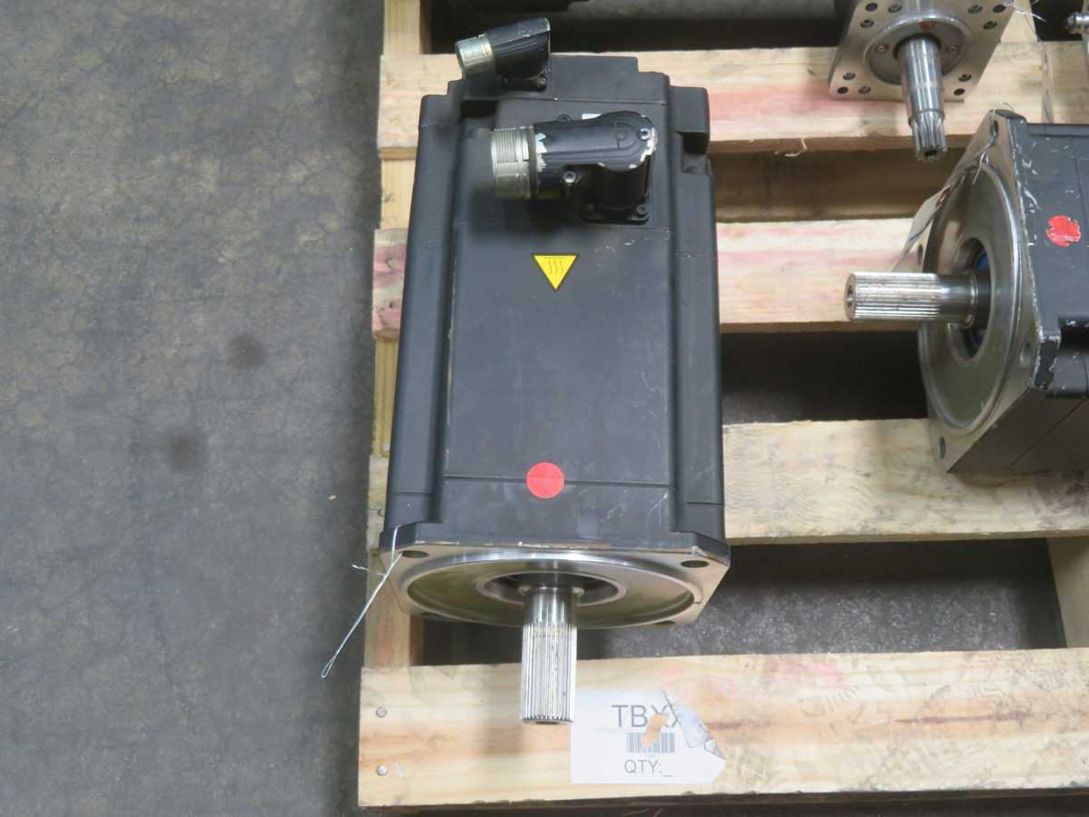 KUKA 1FK7105-5AY81-1YY3-Z S18 SERVO MOTORS, 8.3 KW POWER - SERVO
