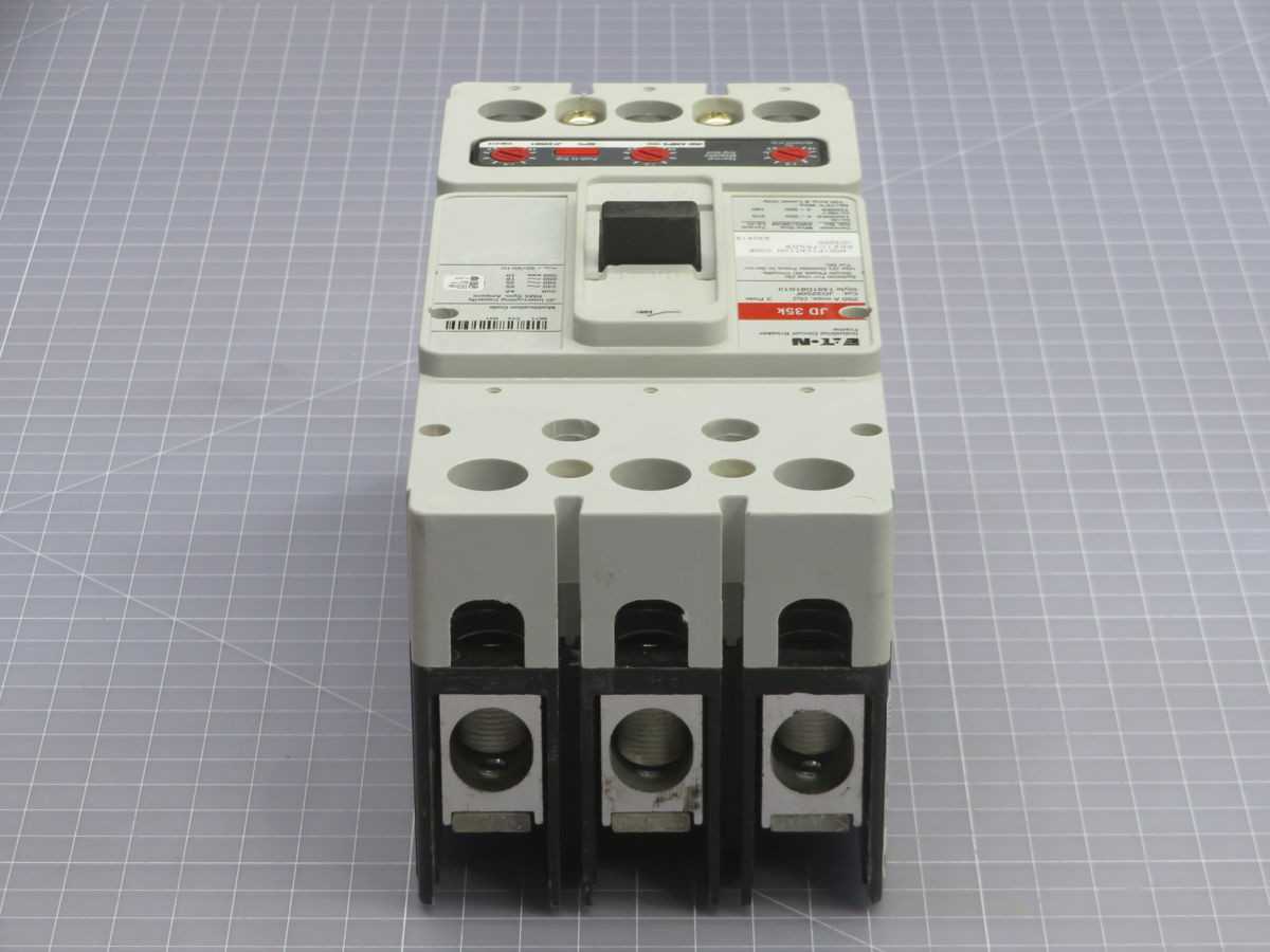 EATON JD3250 CIRCUIT BREAKER, 3-POLE, 250A CURRENT, 600VAC VOLTAGE, 25 KAIC @ 600VAC INTERRUPTING - CIRCUIT BREAKERS