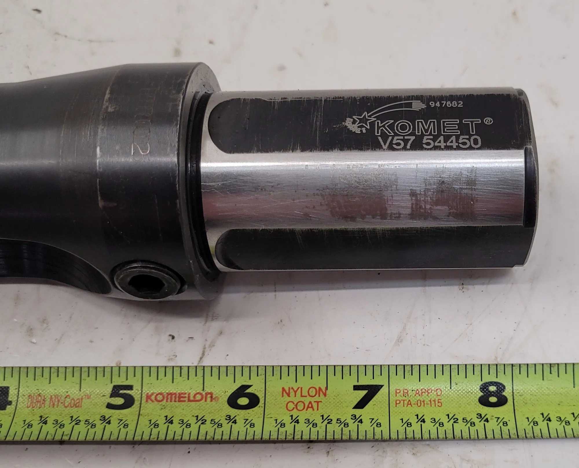 KOMET V57 54450 INDEXABLE DRILL OAL: 8.125” SHANK: 2.5” X 1.37” 2 FLUTES FLUTE DIAMETER: 1.70” - MACHINE TOOLING
