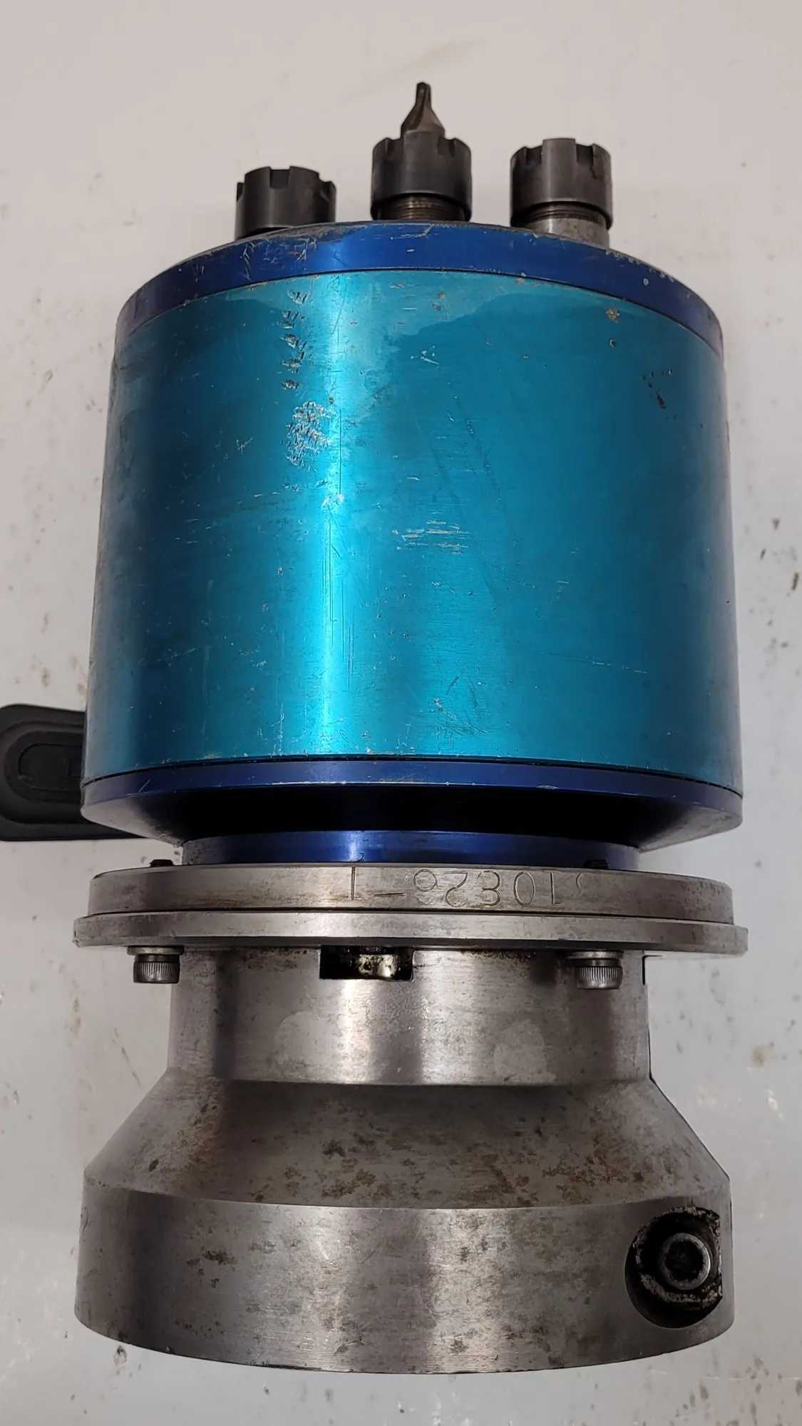 3 SPINDLE DRILLING HEAD ATTACHMENT, FIT ON 4" SPINDLE, DIMENSIONS: 9" H X 2 1/4" SPINDLE HEIGHT - MACHINE TOOLING