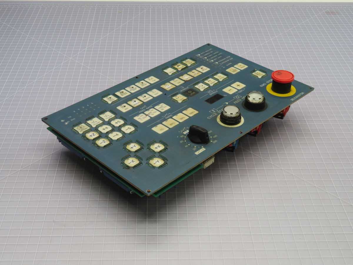 FANUC 3E2000979A OPERATOR PANEL T267591 - OPERATOR INTERFACE PANELS