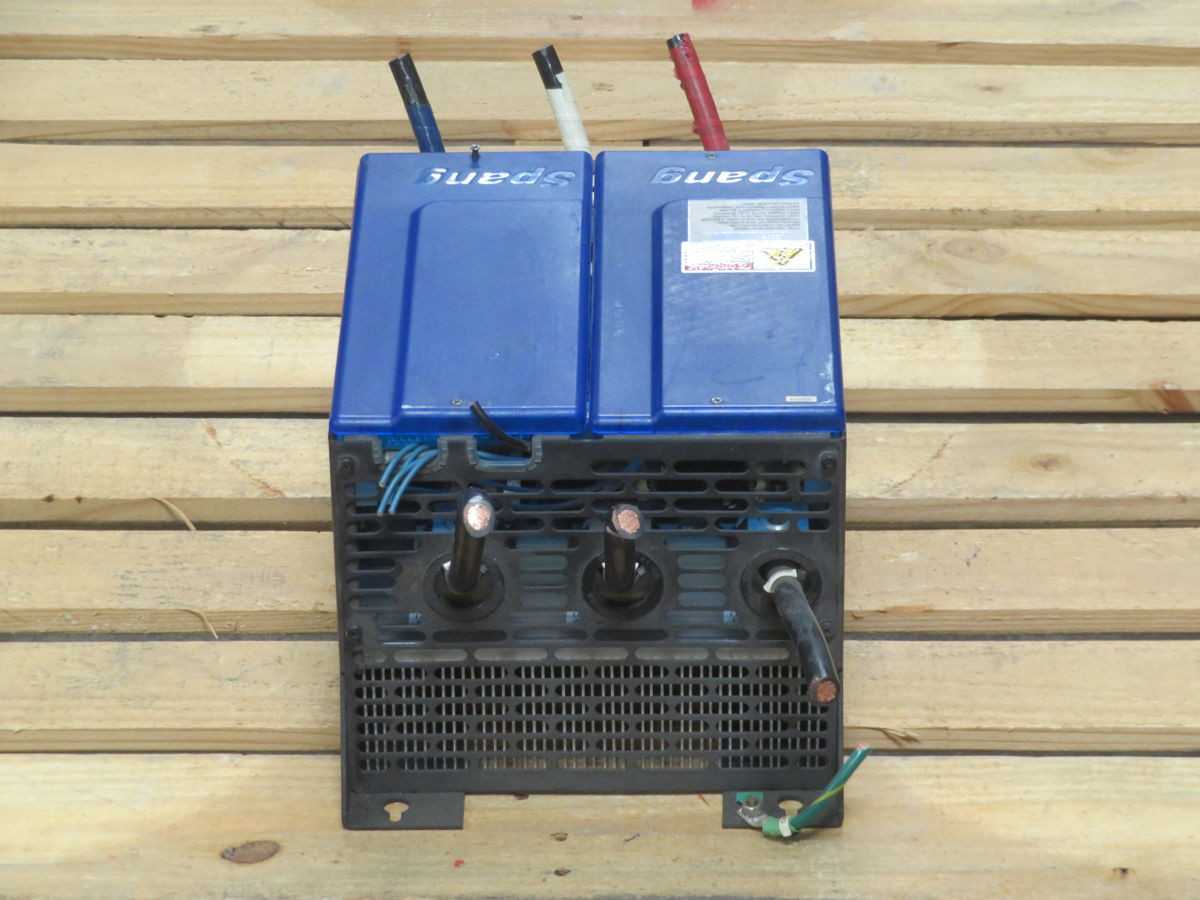SPANG 1053-0200-000-0-1-00RPK D-SCR PWR CTRL, 200A MAX, 115VAC 1PH 50/60HZ CTRL PWR, 3PH SYSTEM - OPERATOR CONTROLS