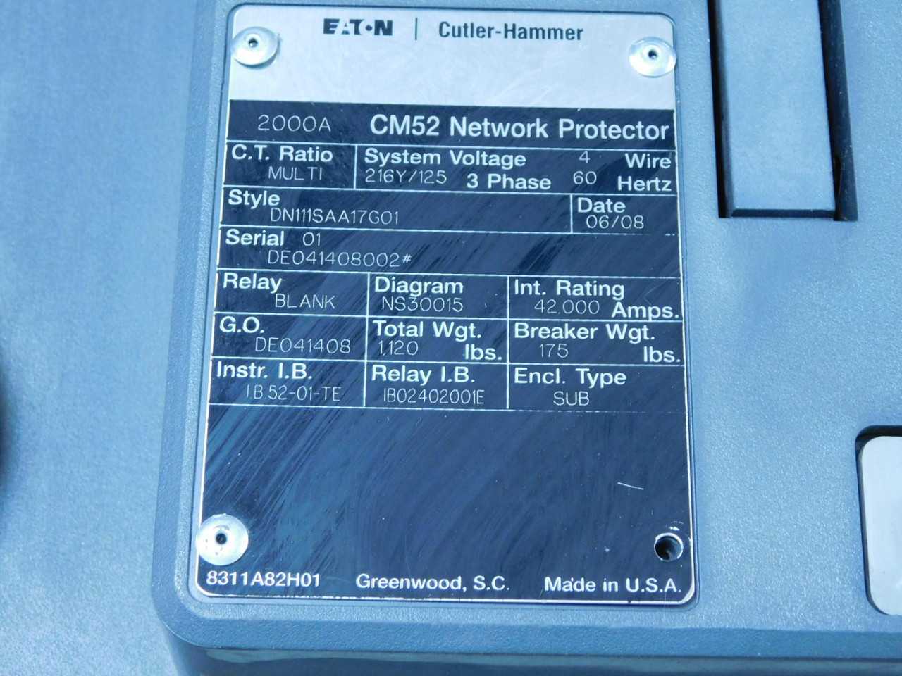 EATON CM52 NETWORK PROTECTOR, 2000 A, 216Y/125 V RATING, 60 HZ SYSTEM, DRAWOUT TYPE - CIRCUIT BREAKERS
