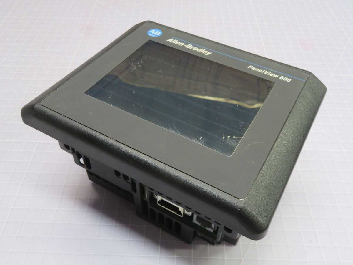 ALLEN BRADLEY 2711-T6C2L1, 5.7 IN COLOR DISPLAY, 320X234 PX RESOLUTION, DH-485 COMMS, 24 VDC POWER - OPERATOR INTERFACE PANELS