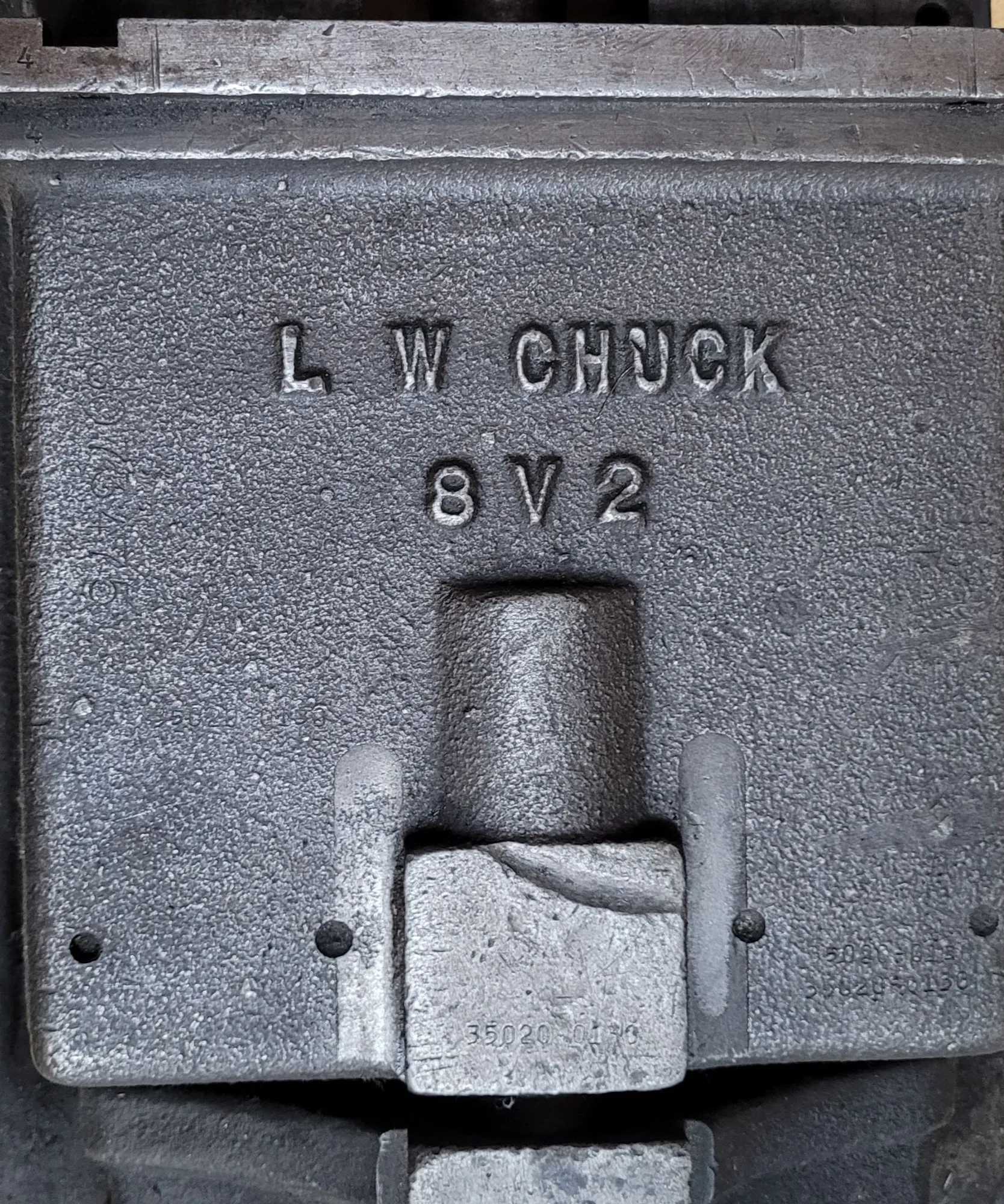 LW CHUCK MILLING VISE, 8 INCH - MACHINING TOOLING & PARTS