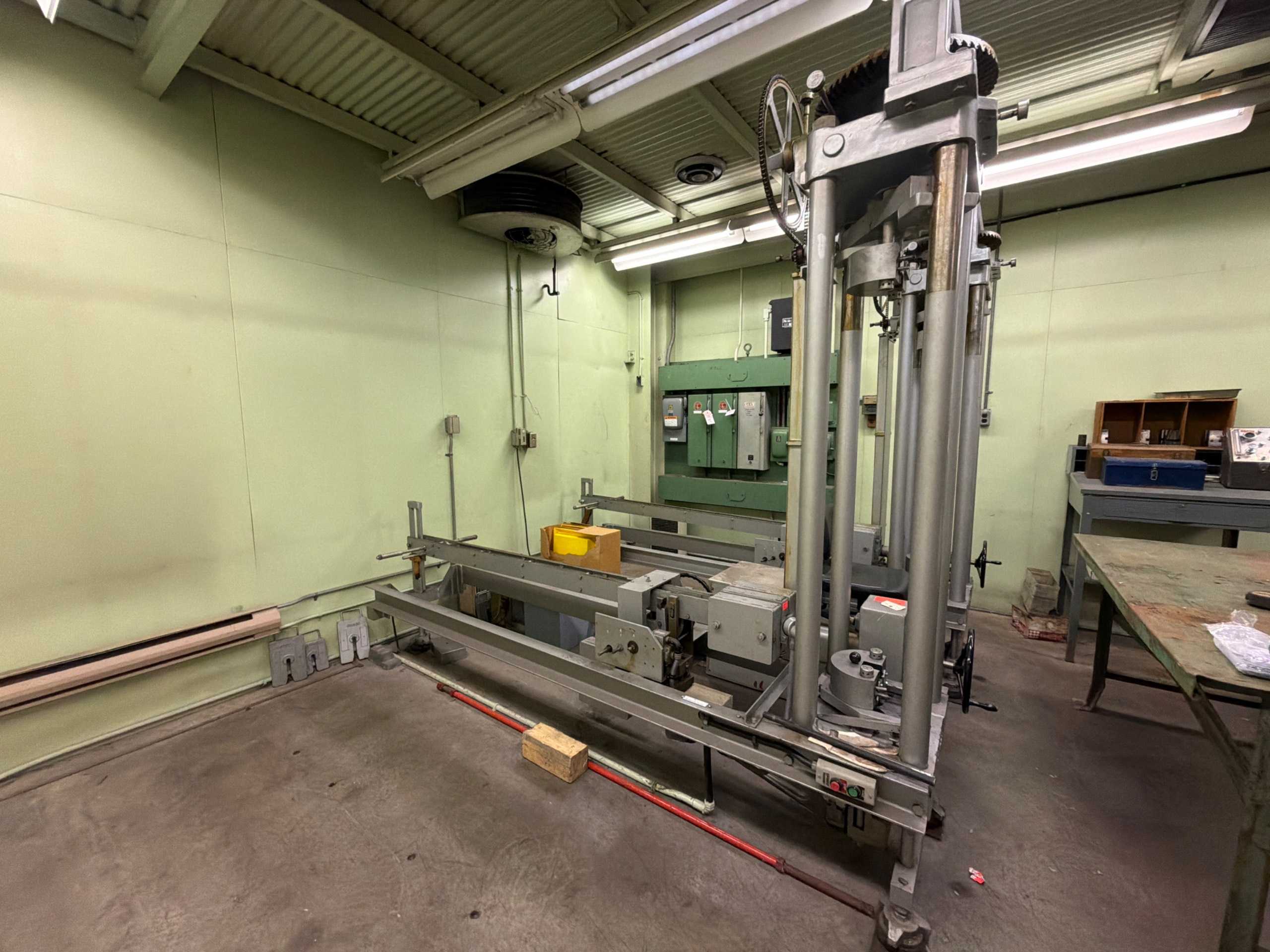Denison T-55R Tensile Stress Relaxation Tester, 36,000 lbs Capacity - MATERIAL TESTING