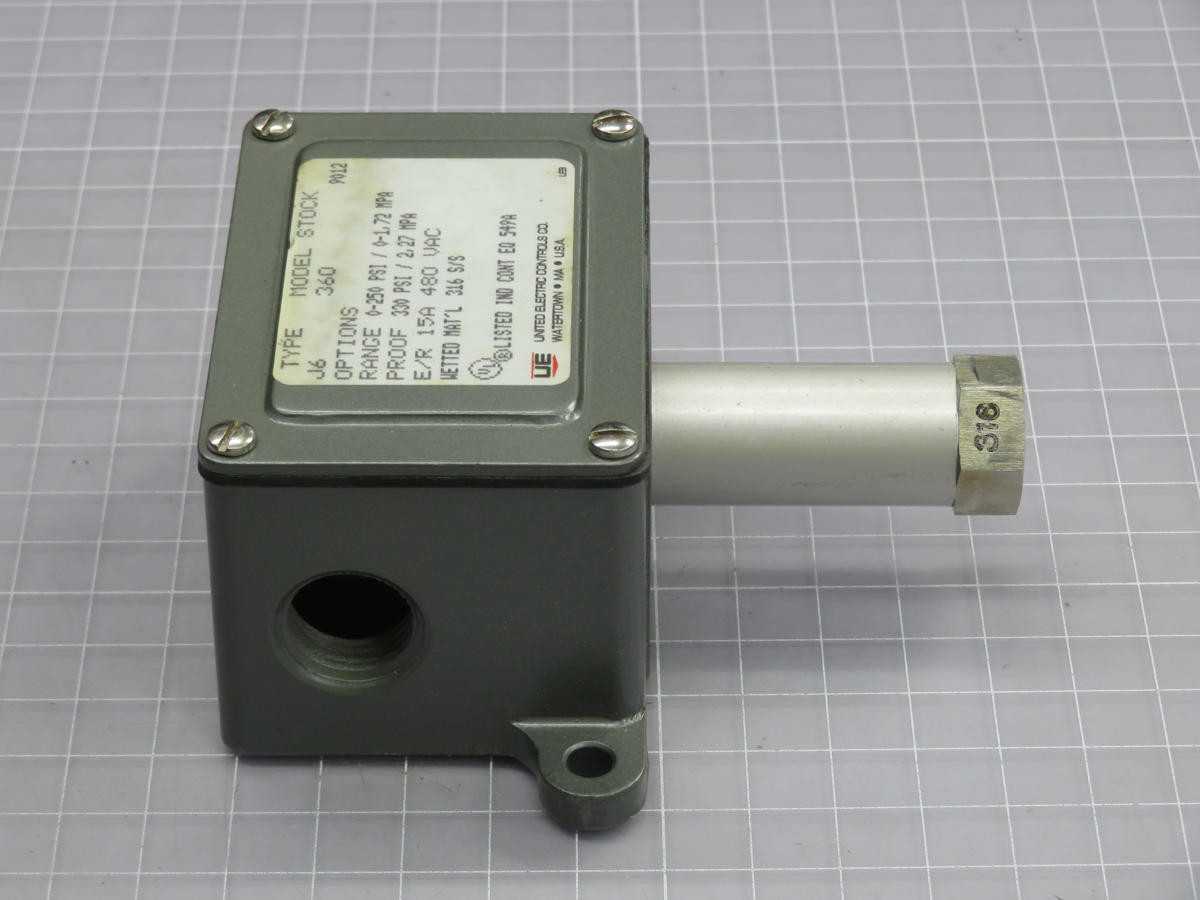 SQUARE D J6 360 CIRCUIT BREAKER, 3-POLE, 360 AMP FRAME, 480 VAC VOLTAGE, 15 AMP TRIP - CIRCUIT BREAKERS