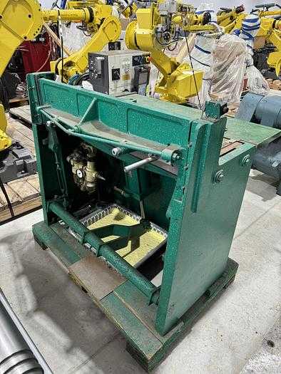 2023 TENNESMITH A3616 PNEUMATIC SHEAR - 16 GA MILD STEEL, 20 GA STAINLESS, 3 HP, 75 PSI - METAL SHEARS