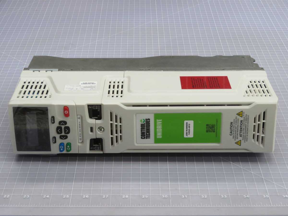 CONTROL TECHNIQUES M702-034 00100 AC DRIVES, 380-480V INPUT, 0-480V OUTPUT, 7.5 KW POWER, 15.6A MAX CURRENT - AC VFD DRIVES