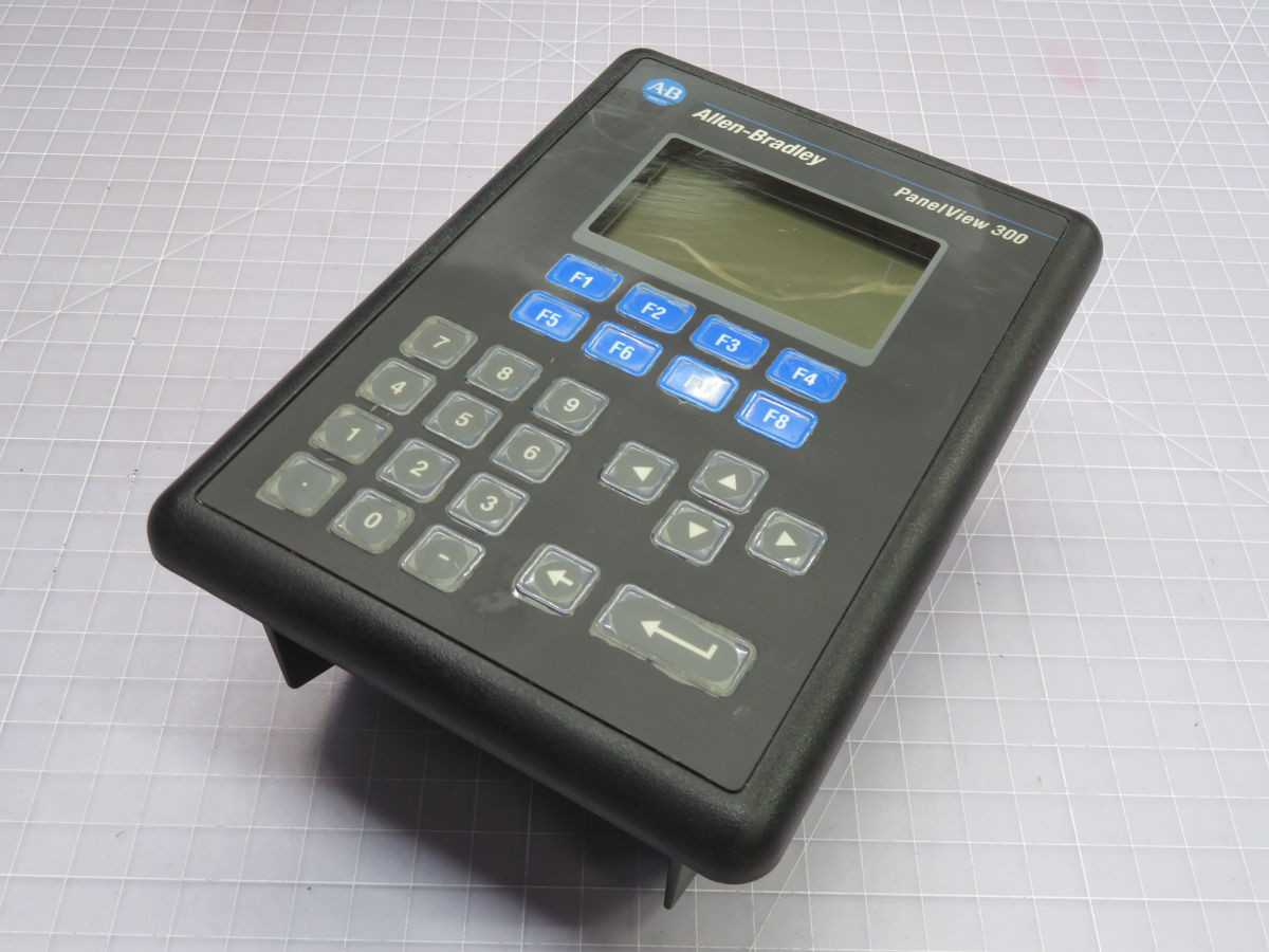 ALLEN BRADLEY 2711-K3A2L1, 3.3 IN MONO LCD, 128X64 RESOLUTION, DH-485 COMM, 24VDC POWER - OPERATOR INTERFACE PANELS