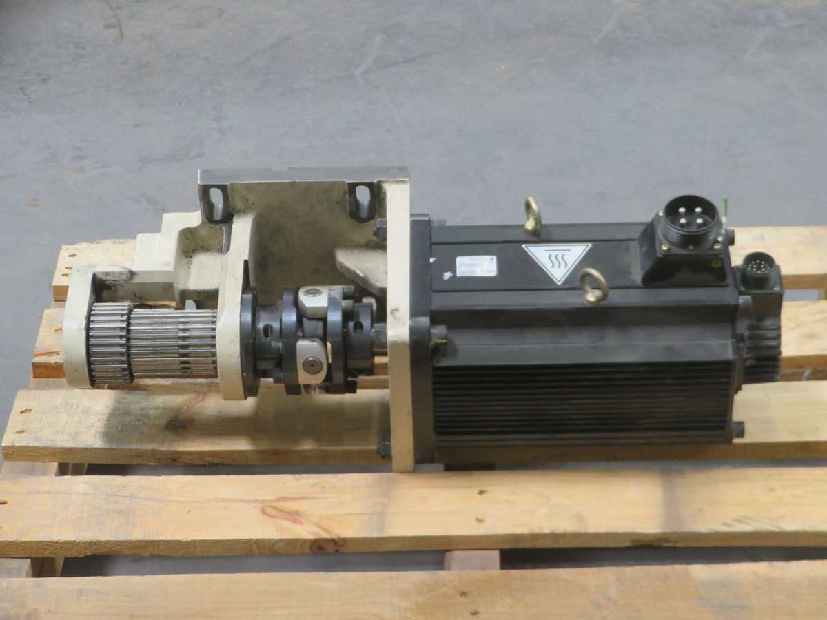 YASKAWA SGMG-75V 6V-FJ11 SERVO, 7.5 KW POWER, 47.7 NM TORQUE, 1500 R/MIN SPEED, 17-BIT ENCODER - SERVO