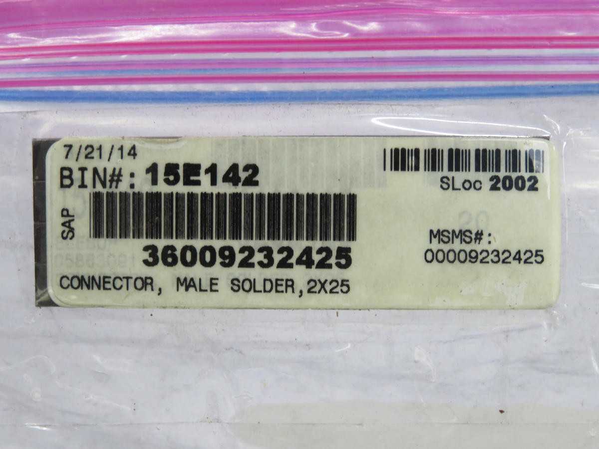 LOT OF 45 36009232425 CONNECTORS - SENSORS